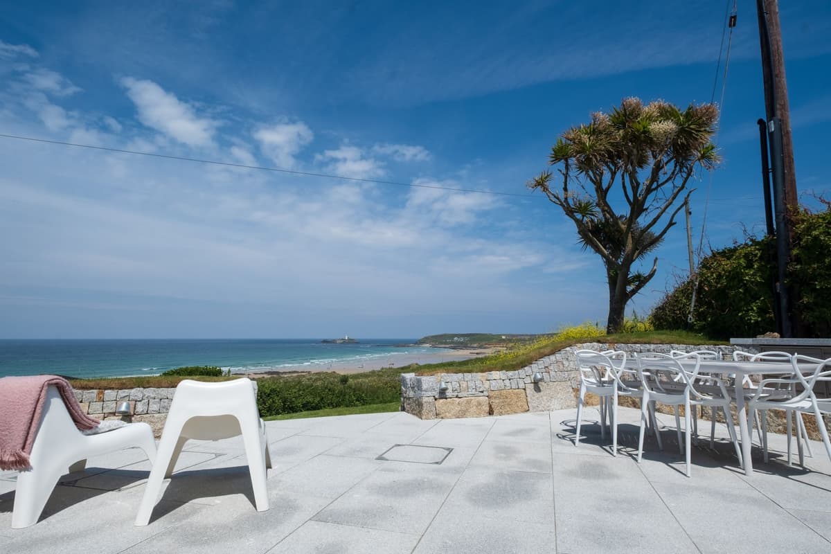 Gwithian Lookout photo 3