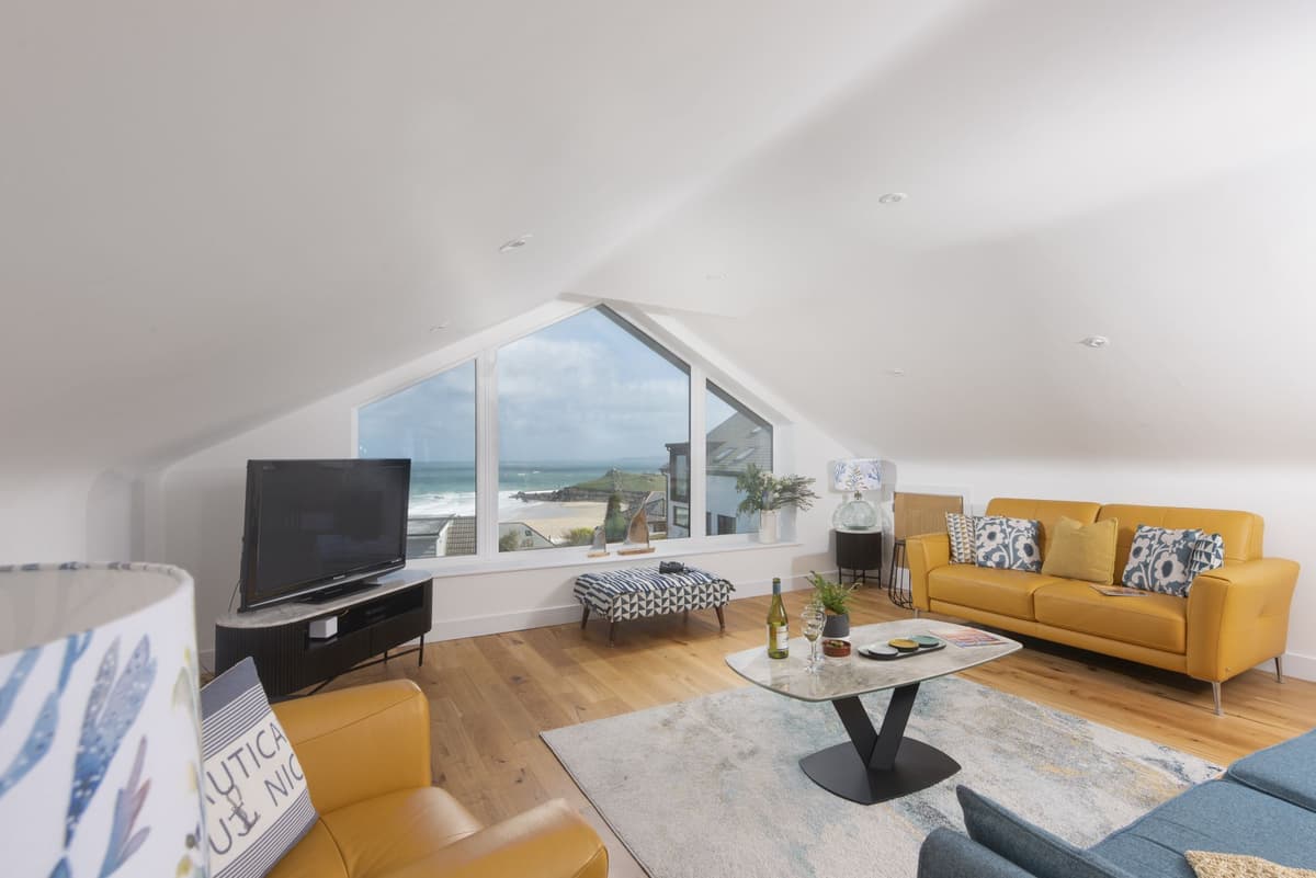 Greensleeves photo 2