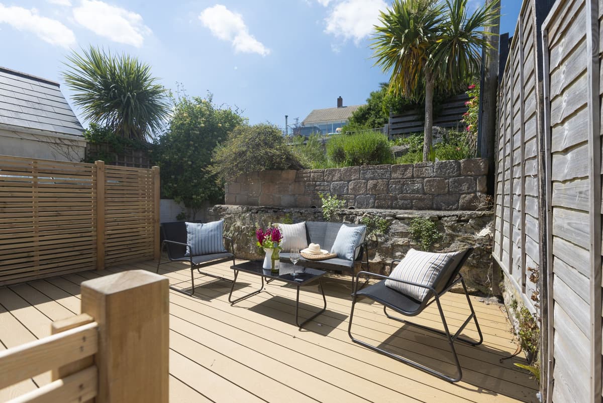 11 Tywarnhayle House photo 5