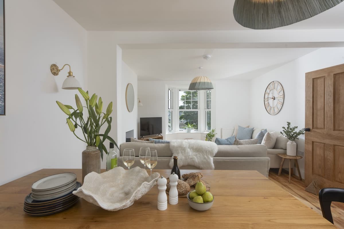 11 Tywarnhayle House photo 3