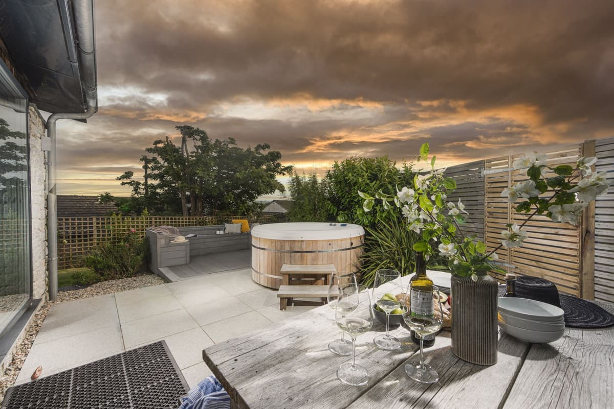 6 The Dunes, Upton Towans photo 3