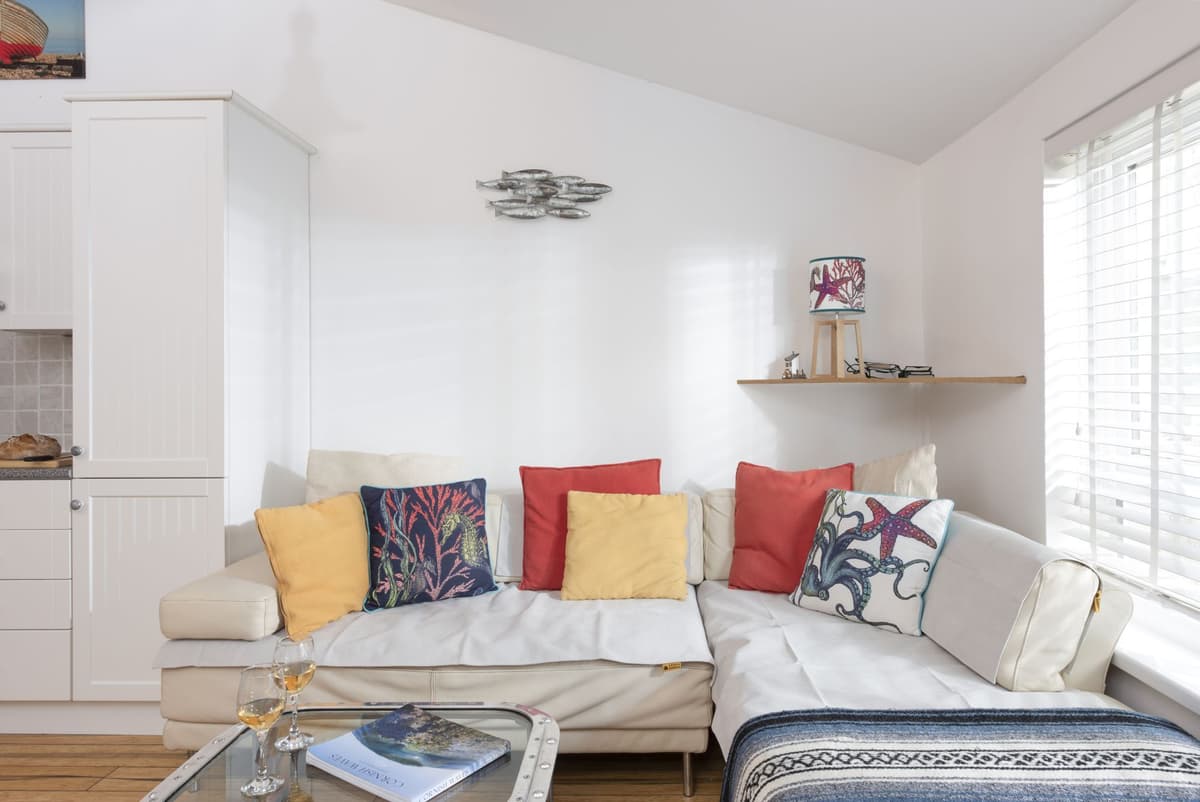 3 Pentowan Court photo 4