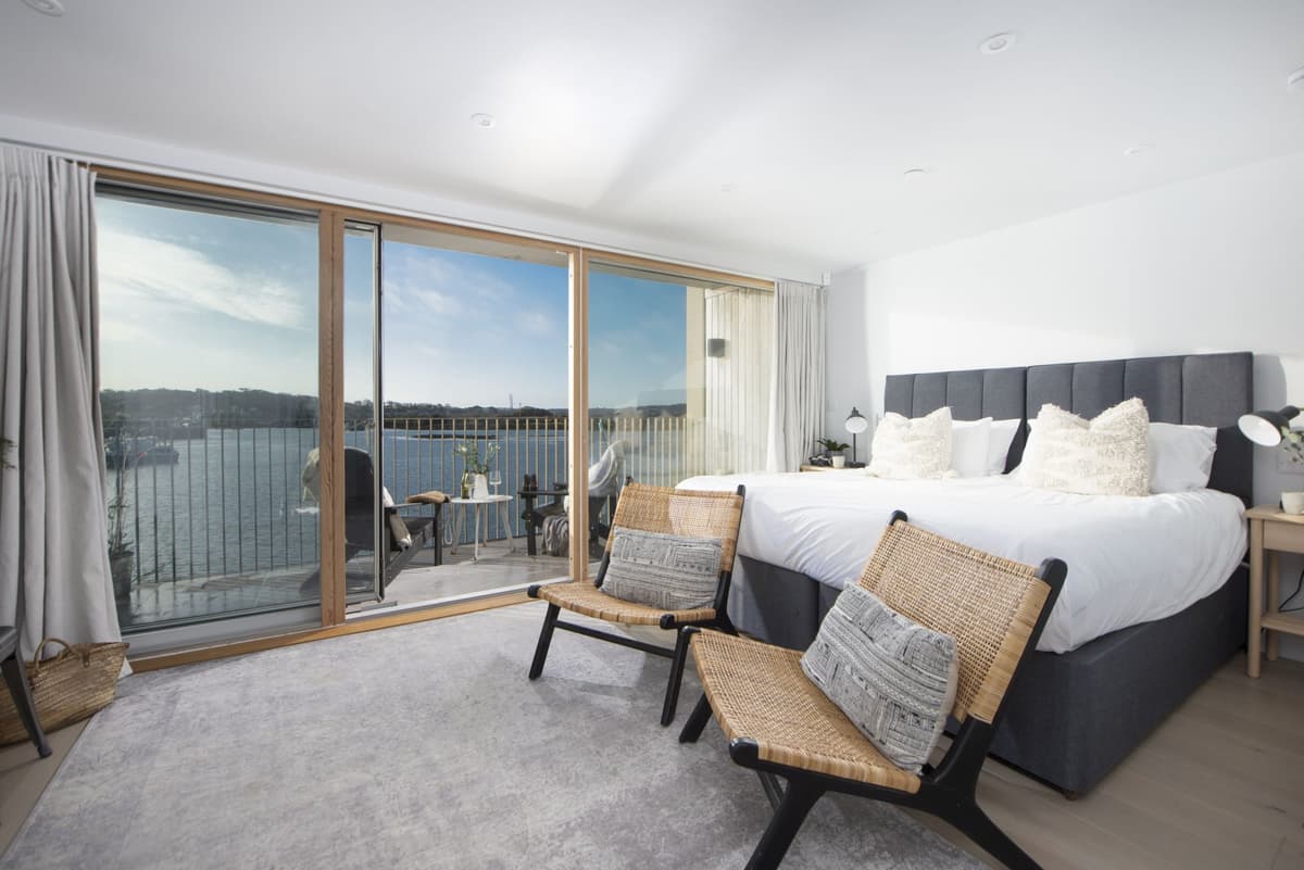 10 Cannery Row photo 4