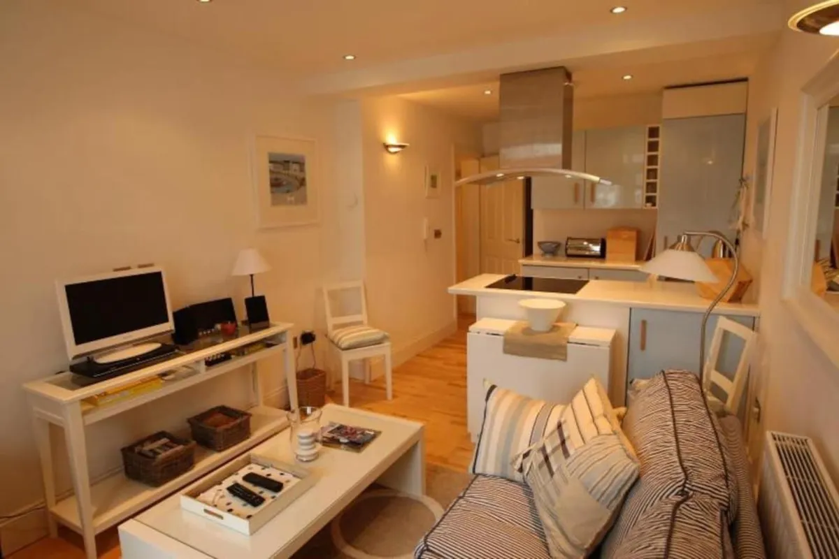 Polmear Harbour View photo 2