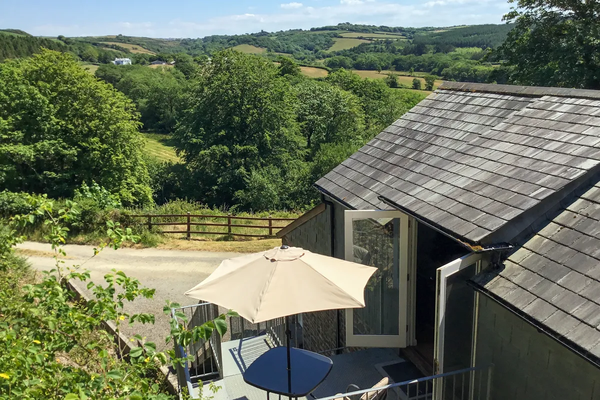 April Cottage At Sanctuary Farm