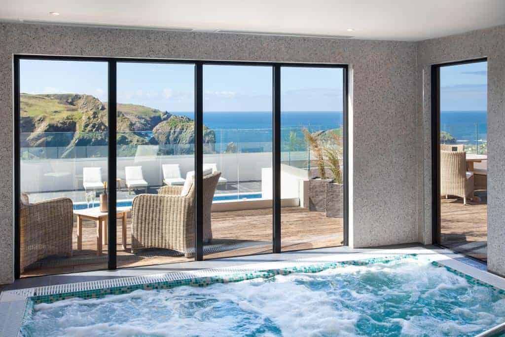 The swimming pool at or close to Mullion Cove Hotel & Spa